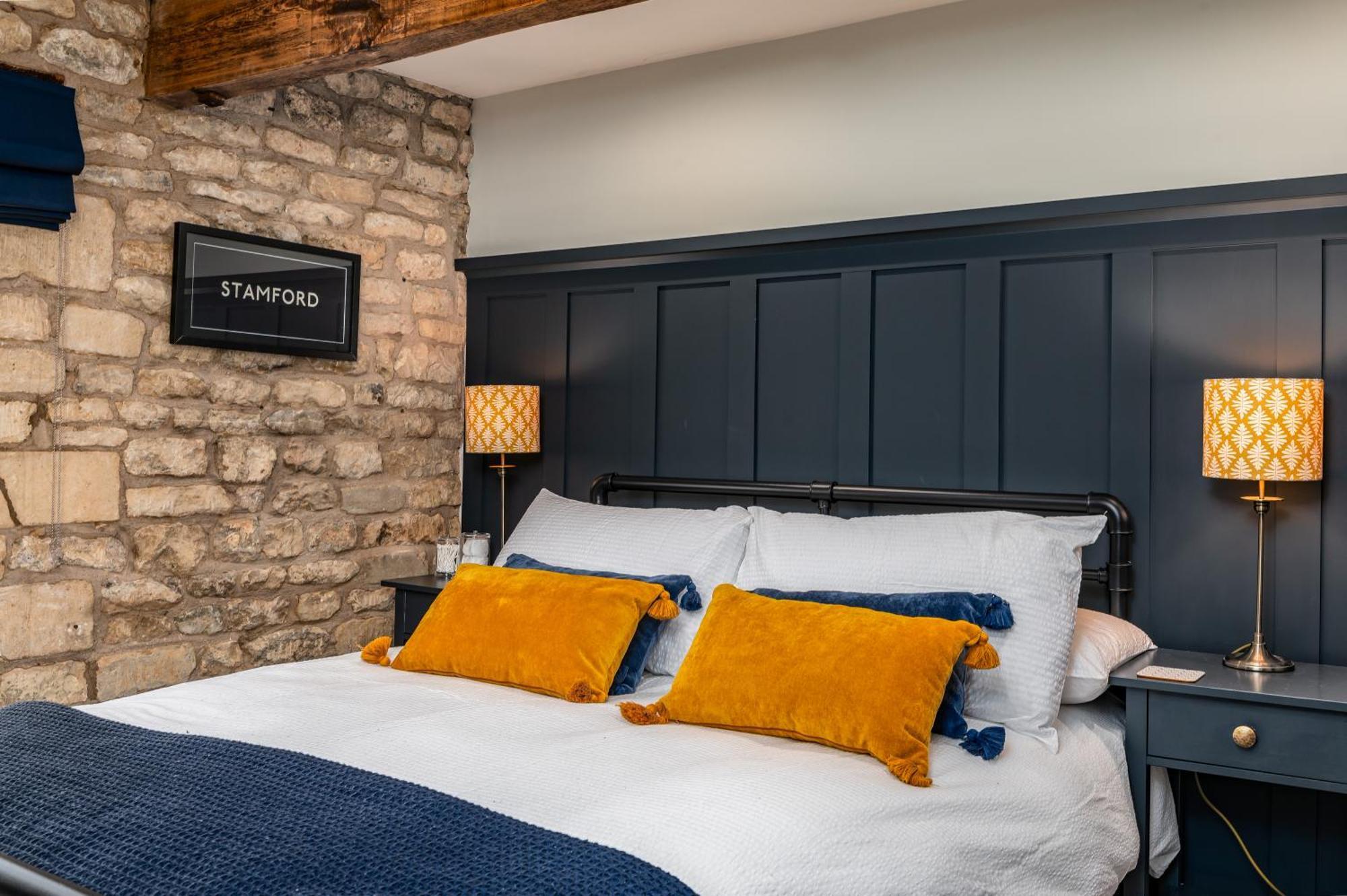 Stylish Central 6 Bedroom Converted Granary Stamford Luaran gambar